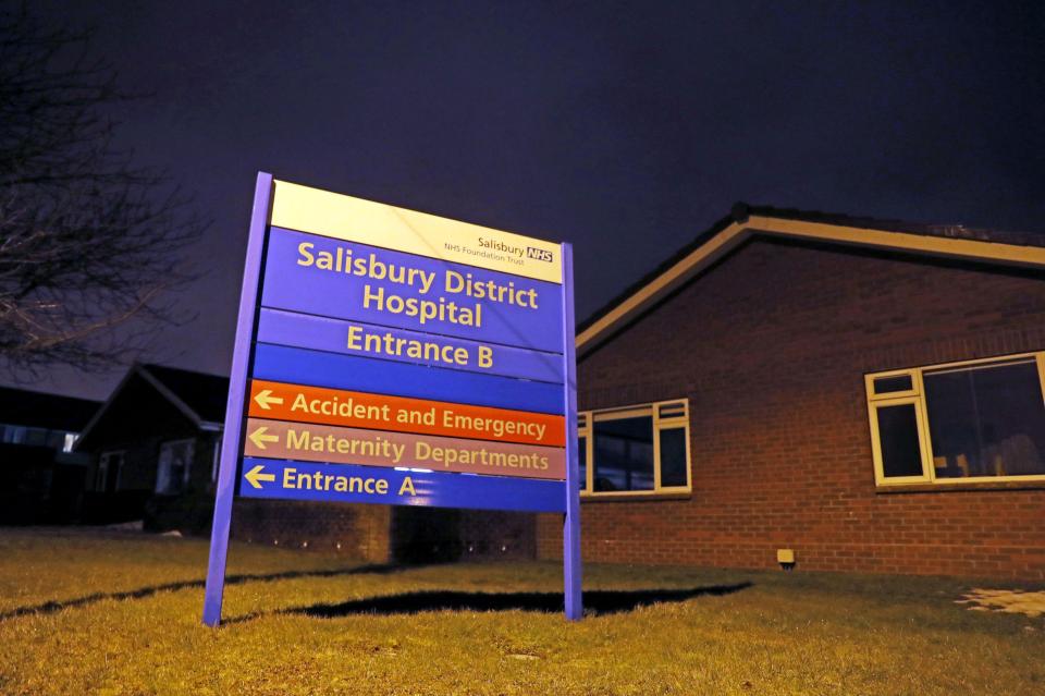  Former Russian spy Skripal and his daughter are fighting for life in Salisbury District Hospital