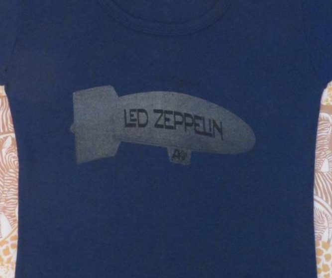  SKY HIGH . . . promo tee for Led Zeppelin’s 1973 album Houses of the Holy