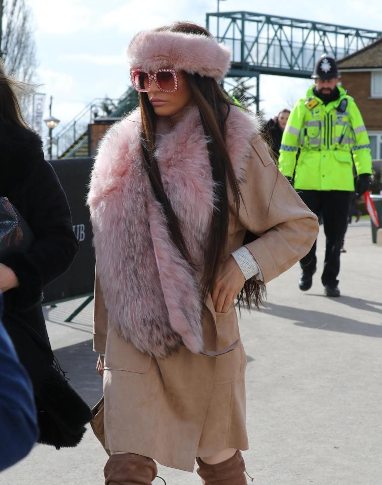  The 39-year-old looked stony faced as she arrived with her pals