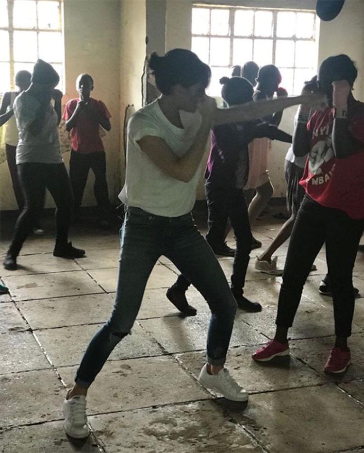  Victoria Beckham tries her hand at boxing during a Sport Relief trip to Kenya