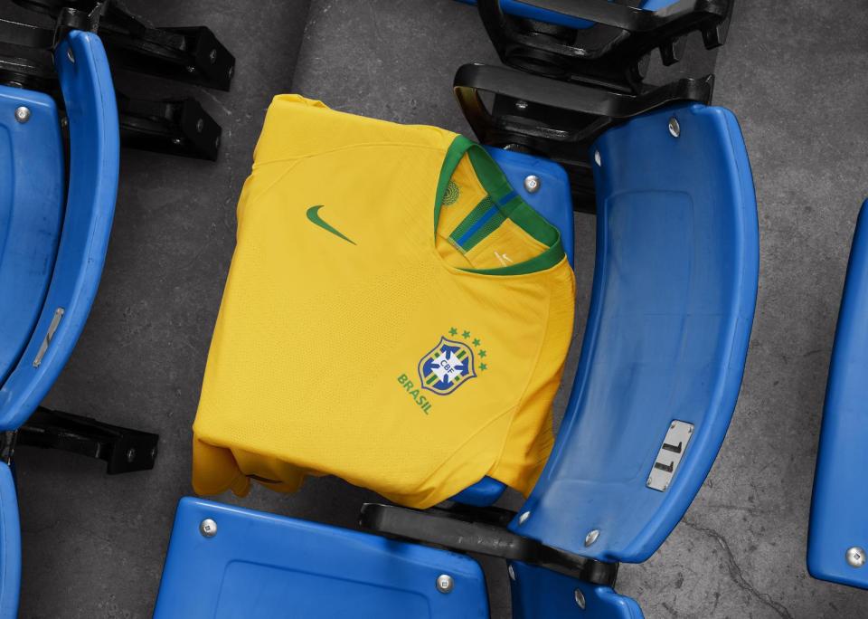  The colour is reminiscent of the the iconic Samba Gold colour Brazil used in Mexico in 1970