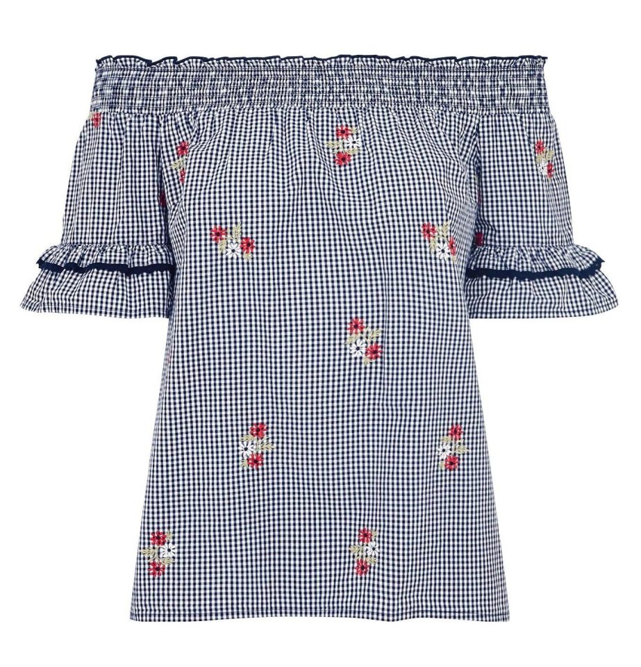  This sweet Gingham top would look great if with giant sunnies and a silk scarf in your hair