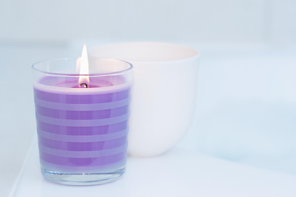 Scented candles can irritate the airways and trigger an asthma attack