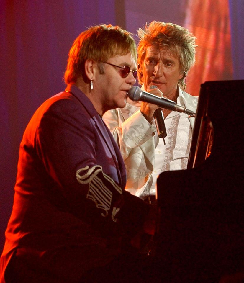  A weighty issue among the pop pair is the fact that Rod has stuck to the same weight for 15 years, while Elton veers on the portly side