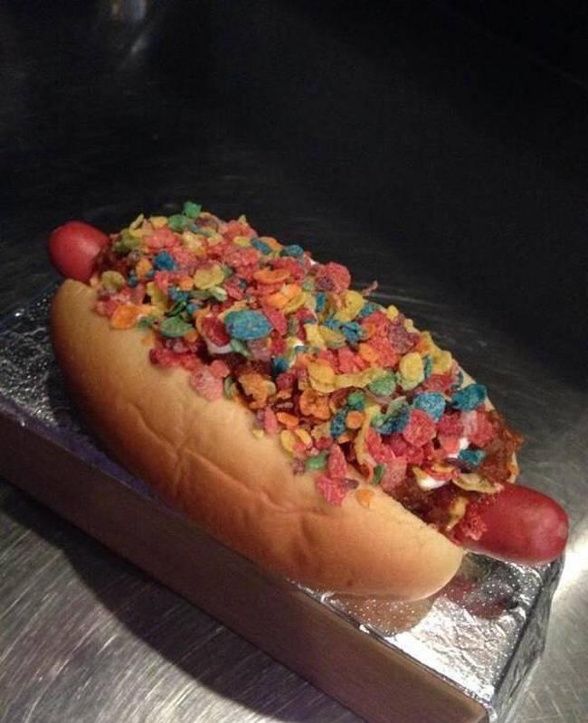  It seems to be a popular foodie option to do weird and wonderful things with a hot dog. Exhibit A: classic hot dog but with a bunch of multicoloured cereal thrown over it