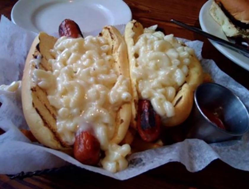  We all love macaroni cheese, right? But would you have yours with a hot dog?