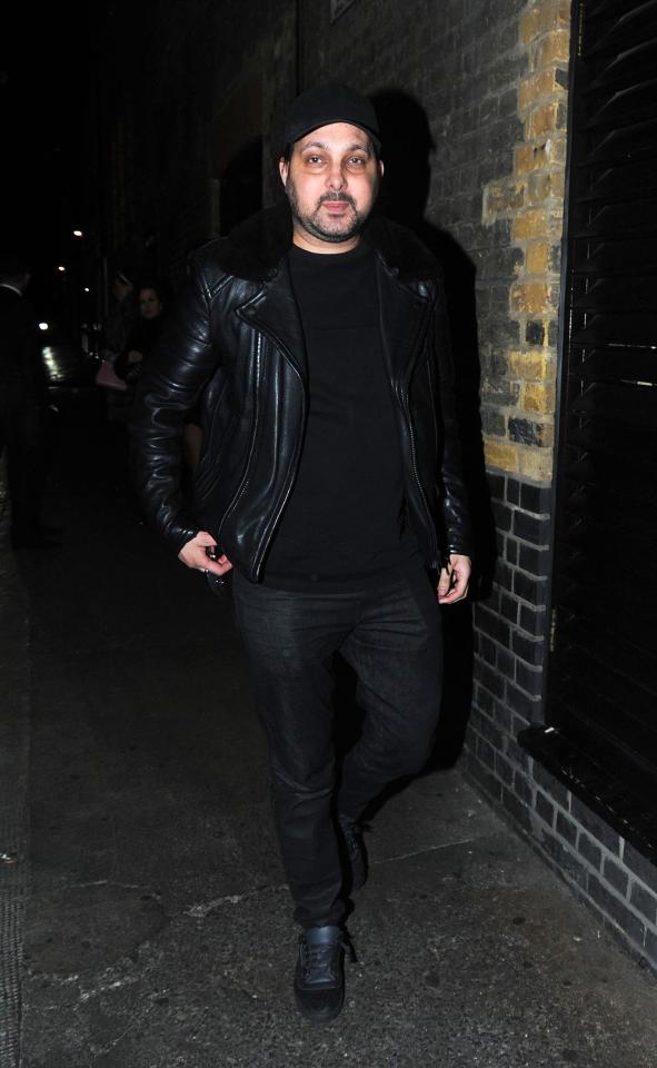  The star met up with friends to eat at the starry London restaurant