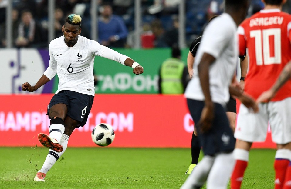 Paul Pogba scores a stunning free kick against Russia to give France a 2-0 lead