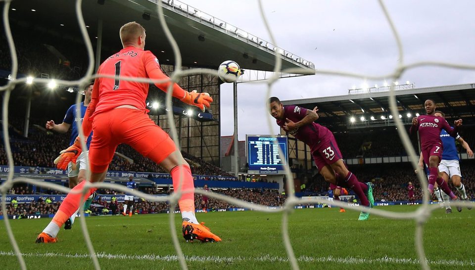 Gabriel Jesus bagged the second early goal for Manchester City as they won 3-1 at Everton to stay 16 points clear