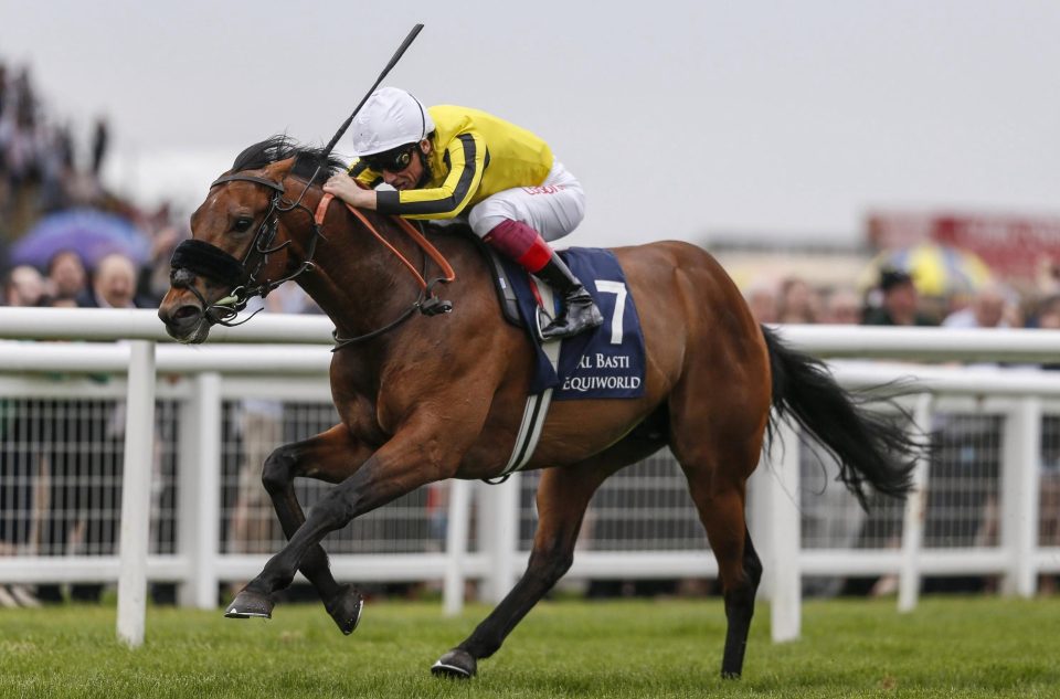 James Garfield drops back in trip at Haydock - and he looks dangerous