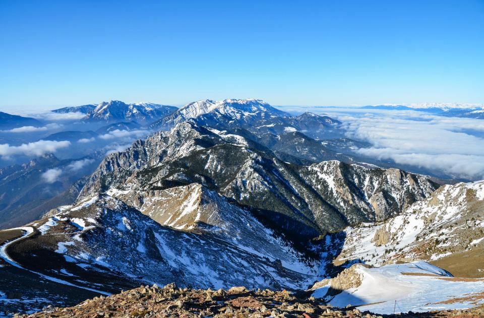  Expect spectacular mountain views on your ski trip to the Pyrenees