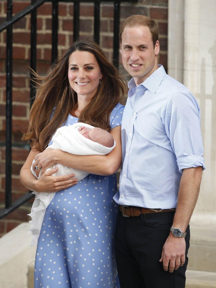 After giving birth to Prince George in 2013, Kate Middleton also wore a Jenny Packham dress