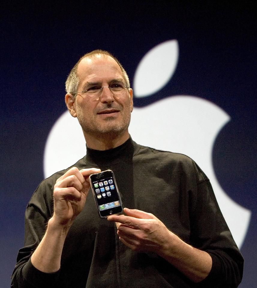  Steve Jobs maintained a gadget-free dinner table