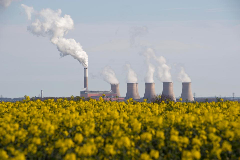  EDF cooling towers in Nottingham