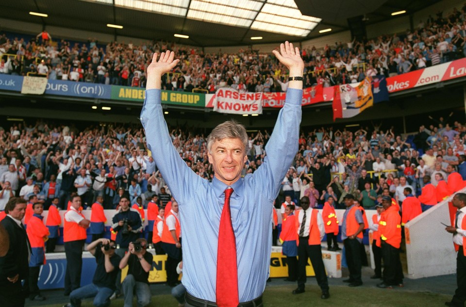 Arsene Wenger celebrates winning the Premier League at White Hart Lane in 2004