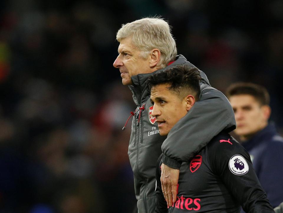  Alexis Sanchez insists Arsene Wenger is a 'true gentleman'