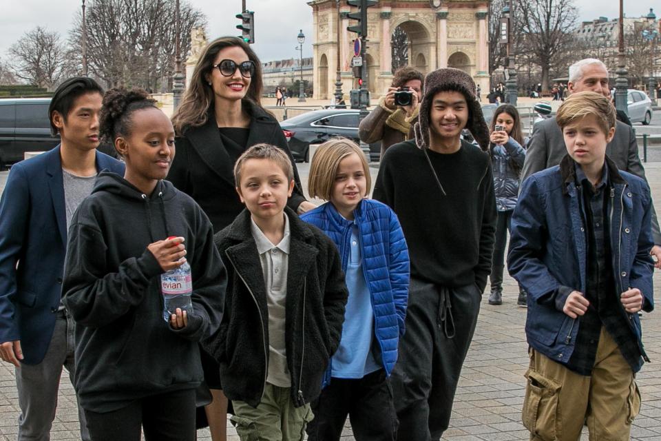  Angelina is now said to have agreed to let Brad have access to the children