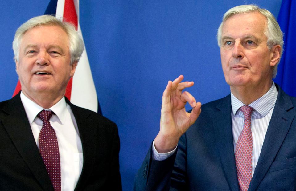  David Davis cut a deal on the size of the divorce bill with Michel Barnier