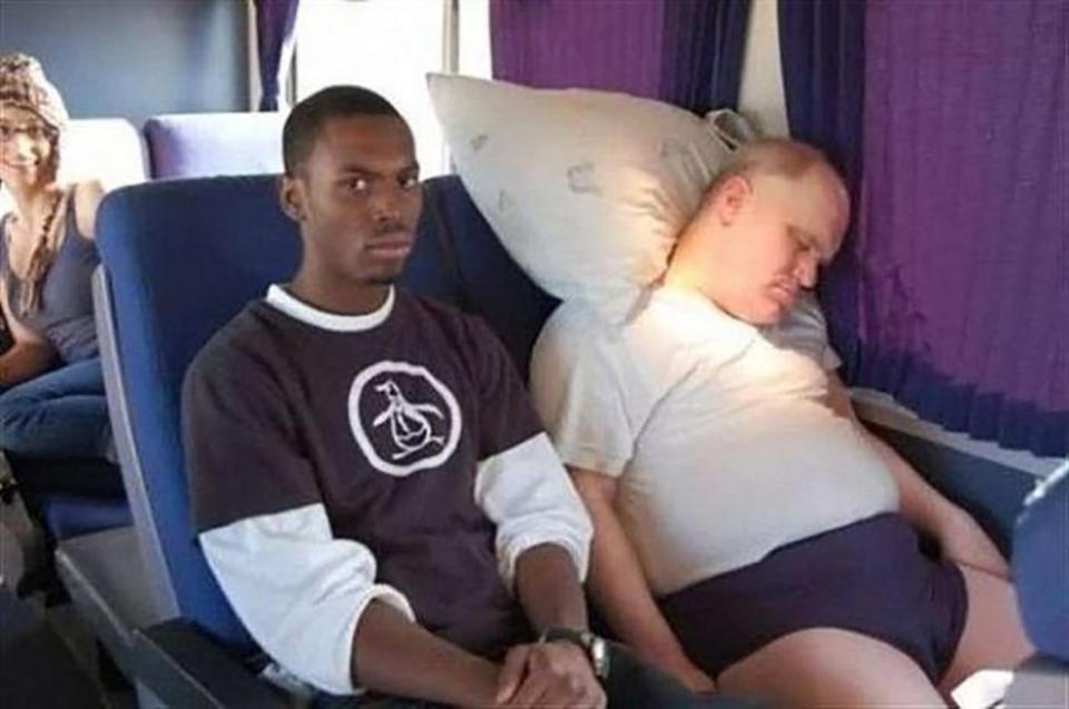  This middle-aged man looked so eager to catch some sleep, he shut his curtains, and stripped down to his boxers, leaving one passenger in stitches, but the other looking so angry