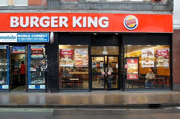  Prices at Burger King vary between stores but on average a regular soft drink like Coke, Sprite or Fanta costs £1.29, while a large one costs £1.79