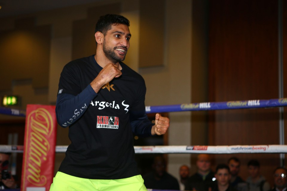 Amir Khan could finally face Kell Brook in December