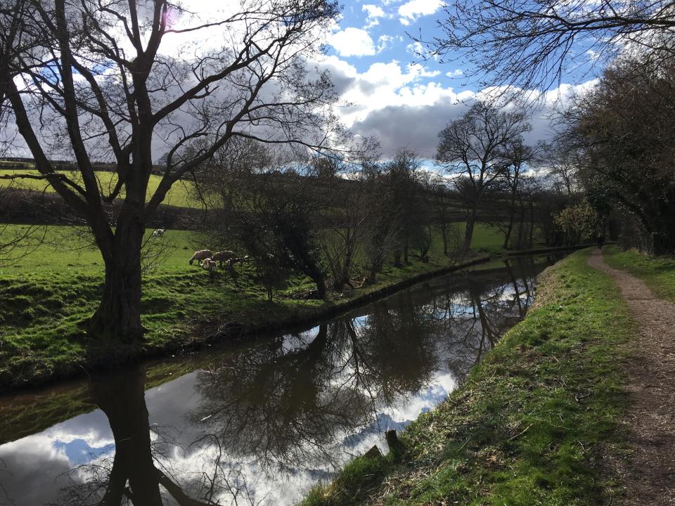  With bikes and route sorted, all we had to do was peddle and gawp at the scenery