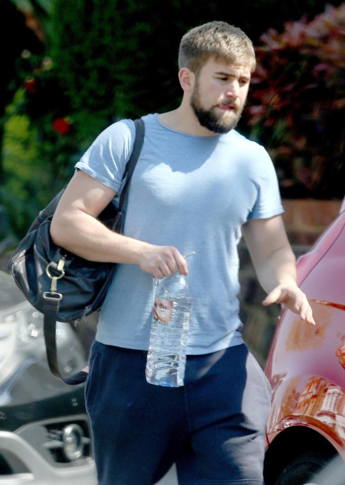  The personal trainer kept hydrated during the big move