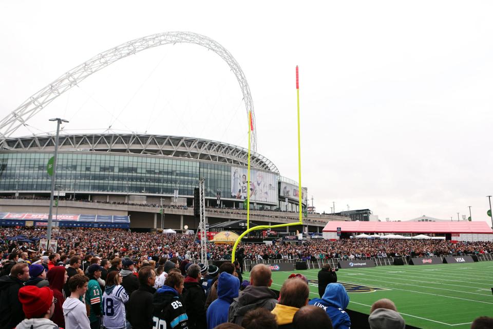  Khan is happy to provide guarantees over access to the venue outside the NFL window