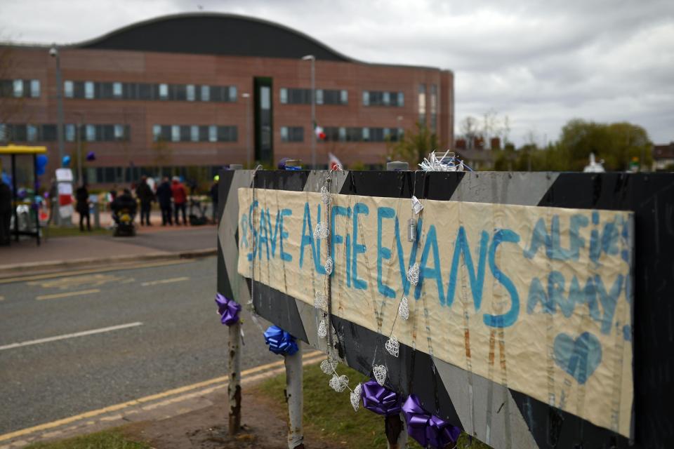  Hundreds of supporters had gathered outside Alder Hey Hospital in Liverpool