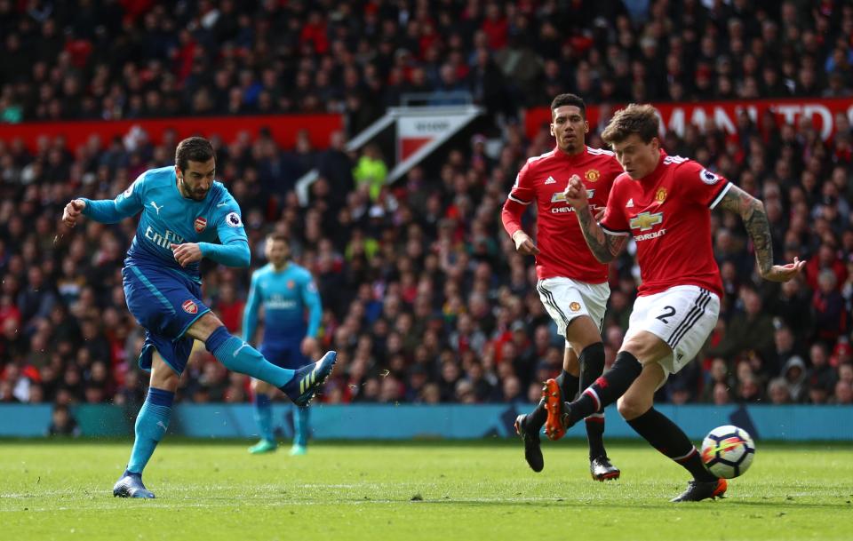 Man United offered their former player Henrikh Mkhitaryan far too much space and he fired Arsenal level