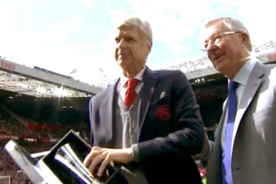 Arsene Wenger revealed his gift from his old rival Fergie on Sunday