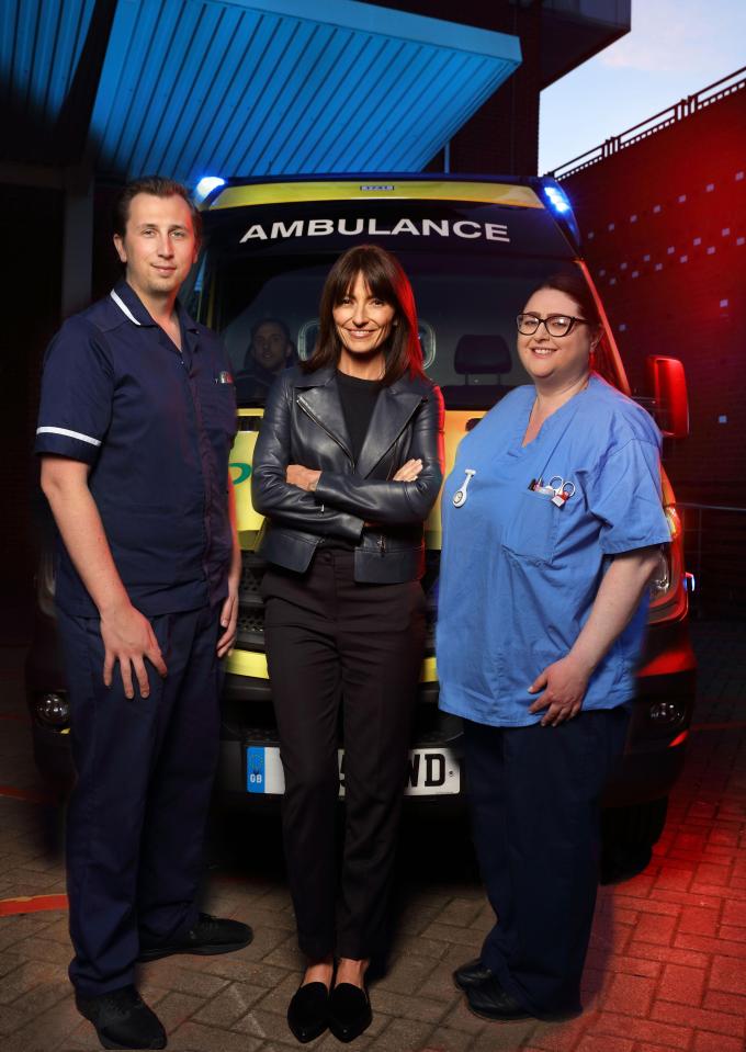  Davina follows NHS staff as they tackle emergencies, from the initial 999 call through diagnosis and treatment