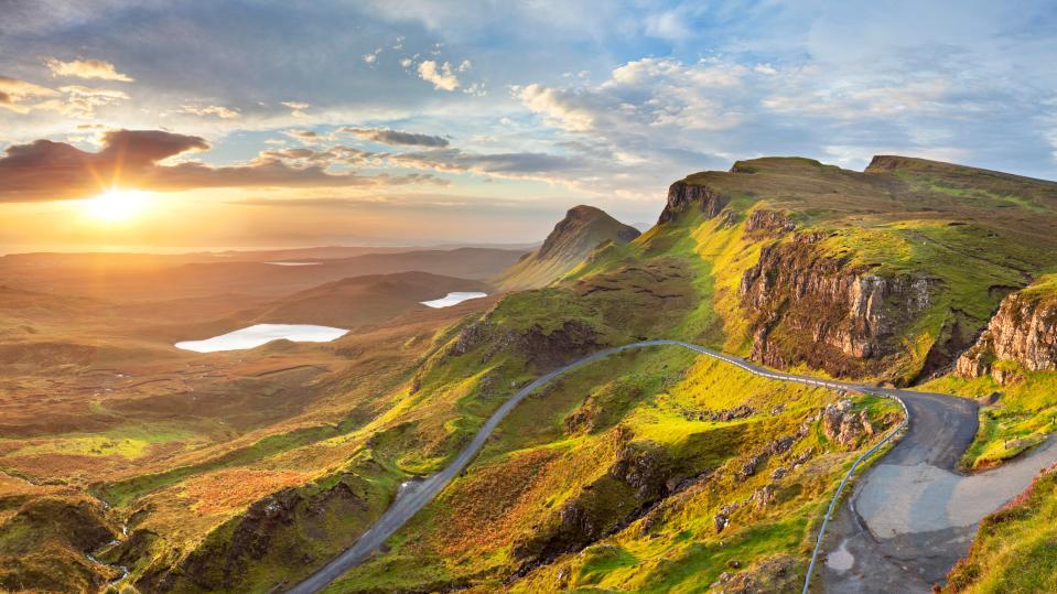  You'll be spoilt for choice for refreshing walks amid the natural beauty of Arran and Skye