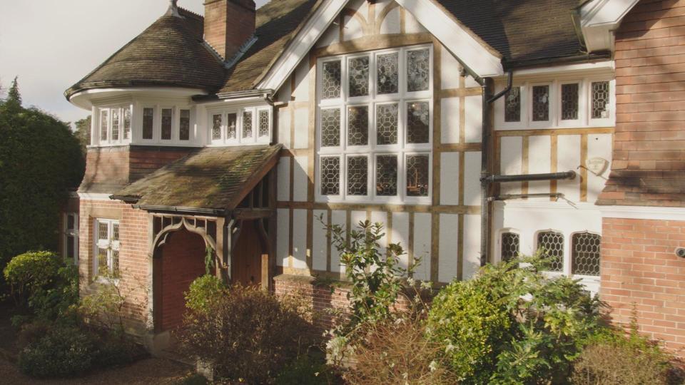  The contestants lived together in this house in Ascot throughout the competition