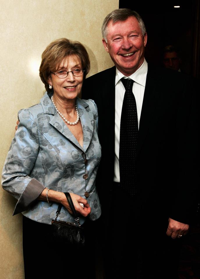  Sir Alex Ferguson pictured with his wife Cathy, who has been by his bedside