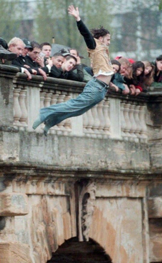  Sometimes students jump off the Magdalen Bridge