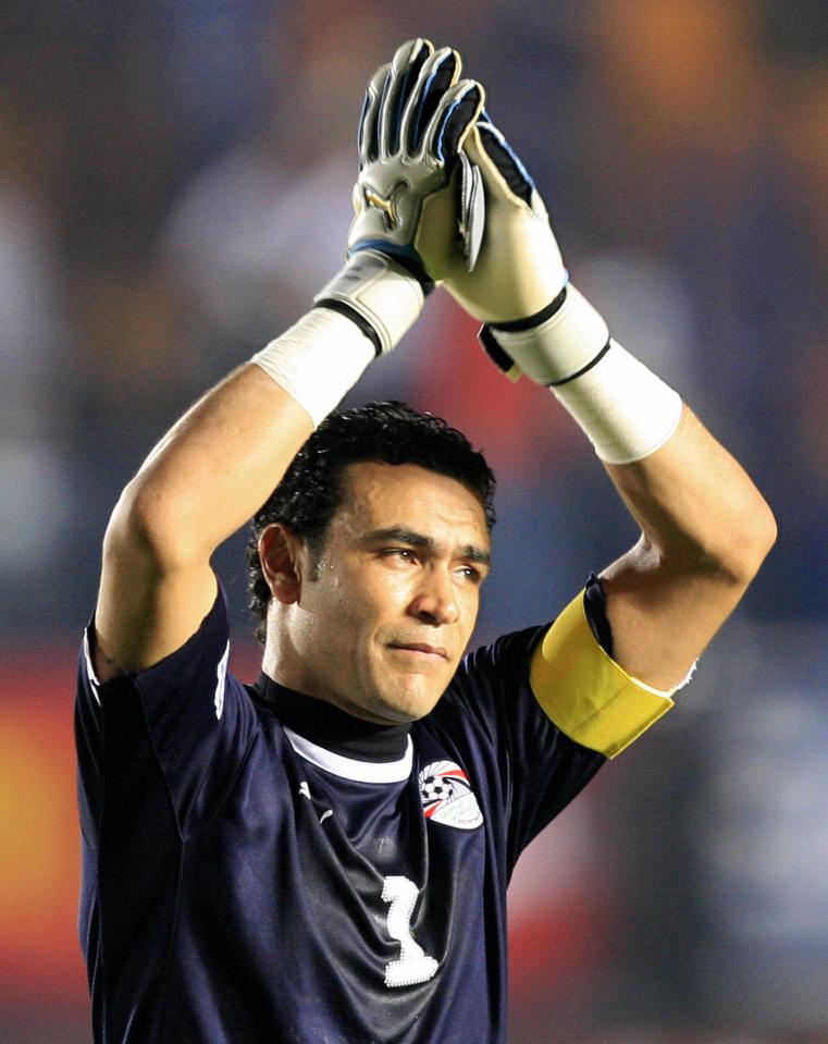  Egypt's veteran goalkeeper Essam al-Hadary