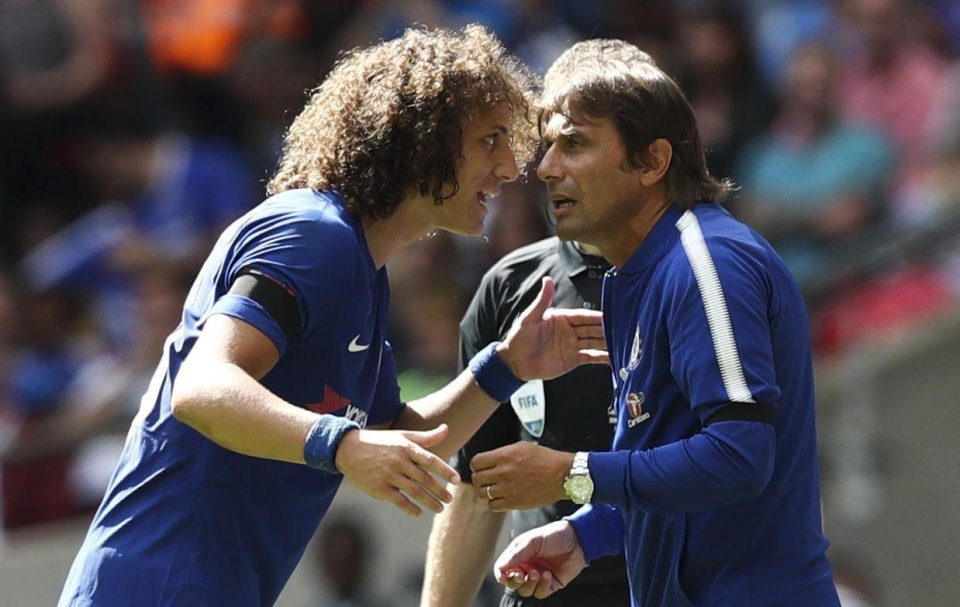  Luiz and Conte are said to have had a row after the 3-0 defeat at Roma