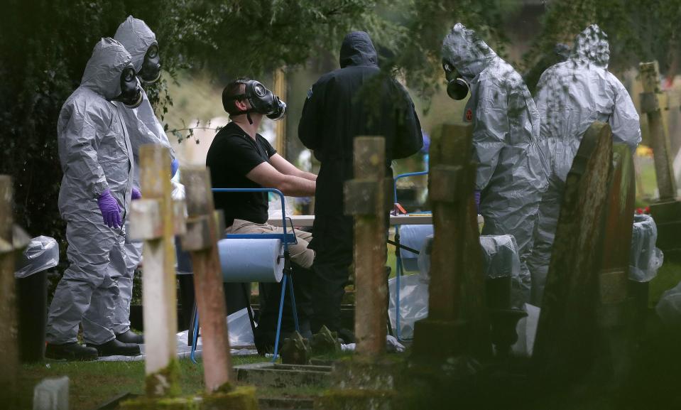  Cops work at the scene of the pair's poisoning in Salisbury