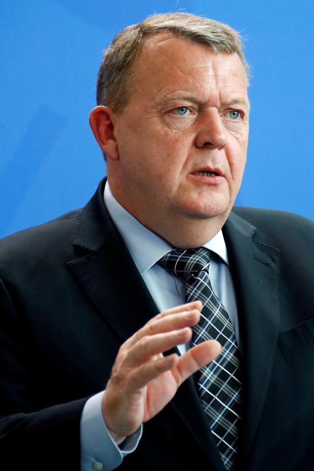  Danish Prime Minister Lars Rasmussen questioned a budget that includes 28 Member States but with only 27 to finance it