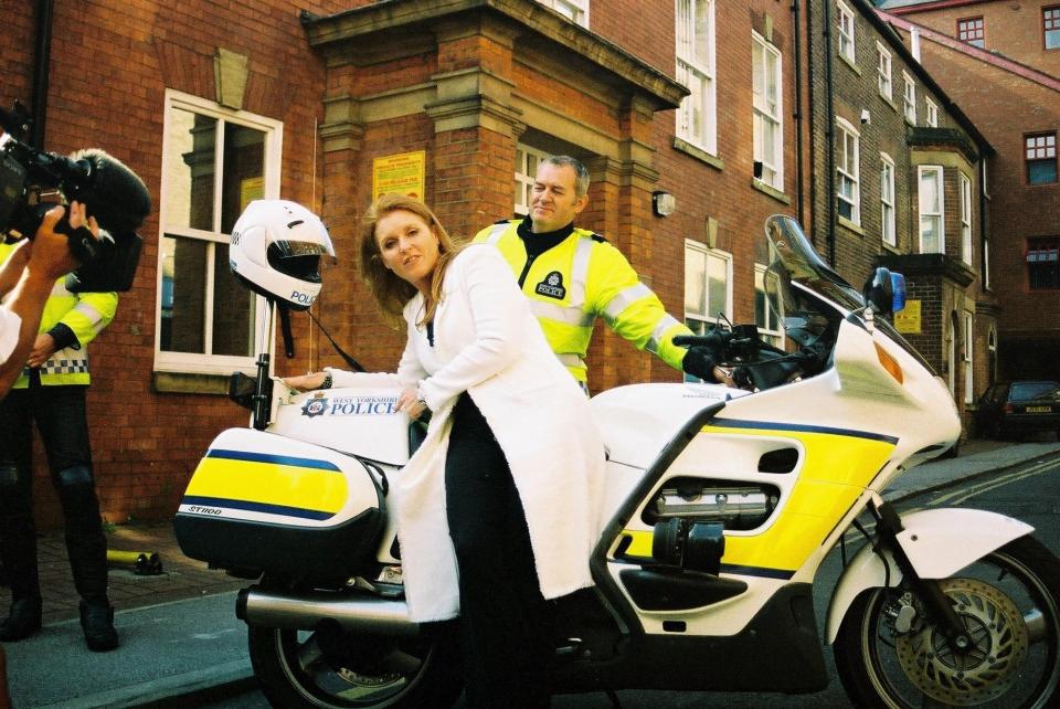  Sarah Ferguson, outside Waterstones in Leeds, West Yorkshire