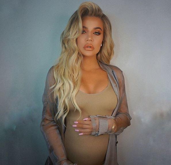 Kris told the studio audience about Khloe’s struggle to breastfeed her newborn