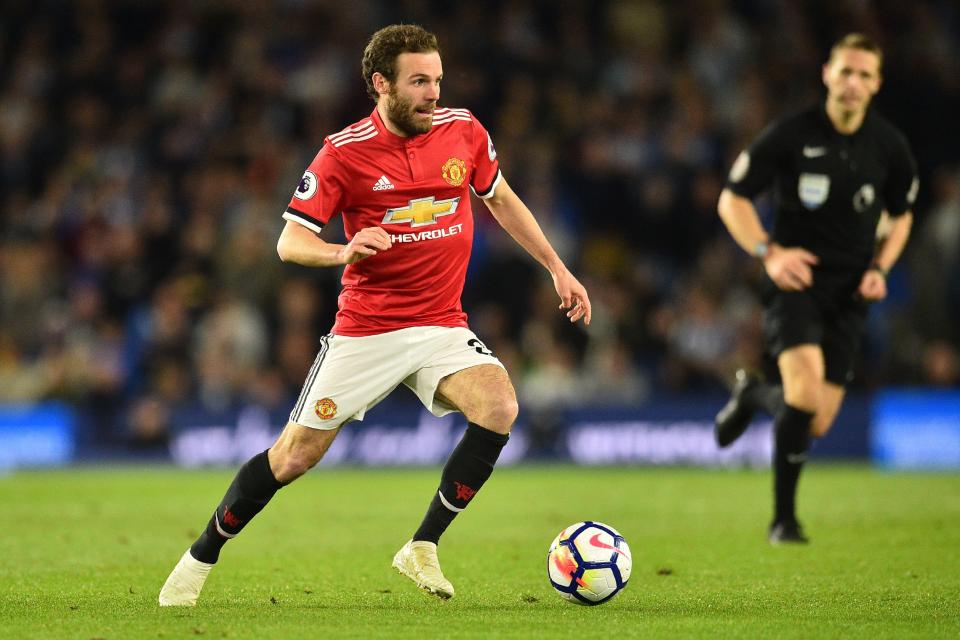 Juan Mata has urged his Manchester United team-mates to win the FA Cup for Sir Alex Ferguson