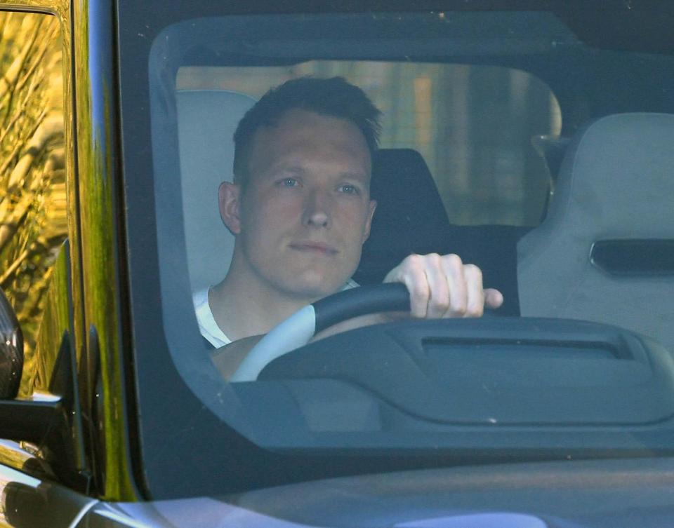 Manchester United defender Phil Jones has paid tribute to 'father' figure Sir Alex Ferguson