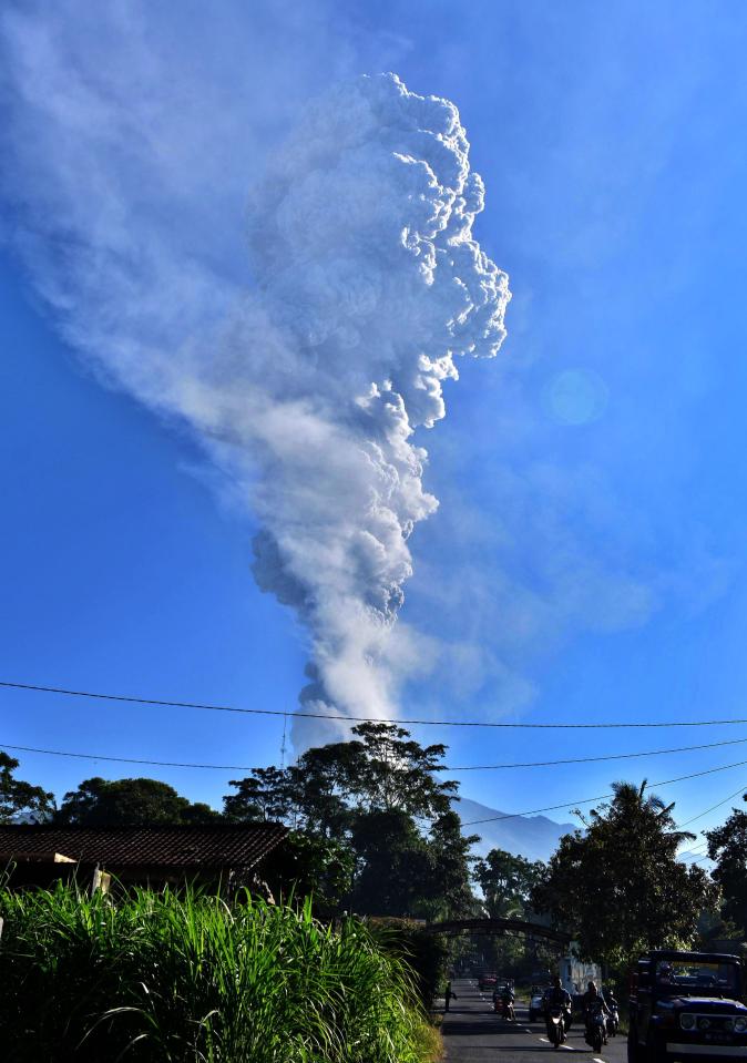  Gunung Merapi is the most active of Indonesia's 500 volcanoes