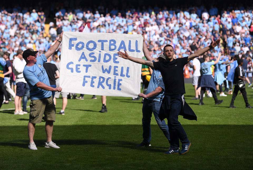 Manchester City fans were among the huge number of supporters throughout football sending well wishes to Sir Alex