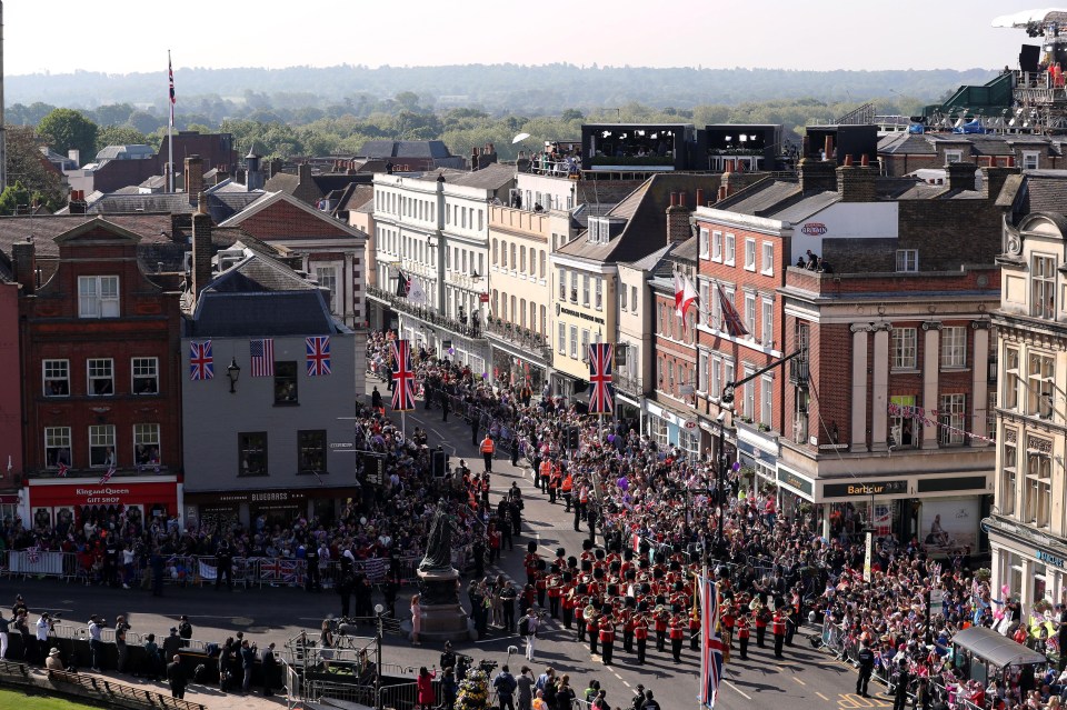 Windsor is full of peoples flocking to see the Royal Wedding