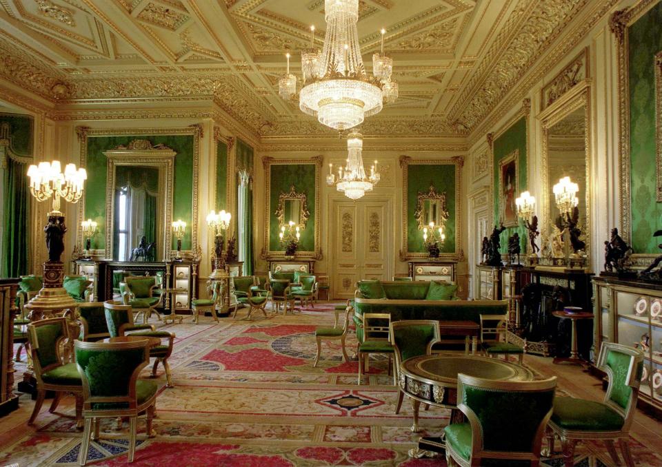  The Green Drawing Room at Windsor Castle - where the official photographs were taken of the new Duke and Duchess of Sussex