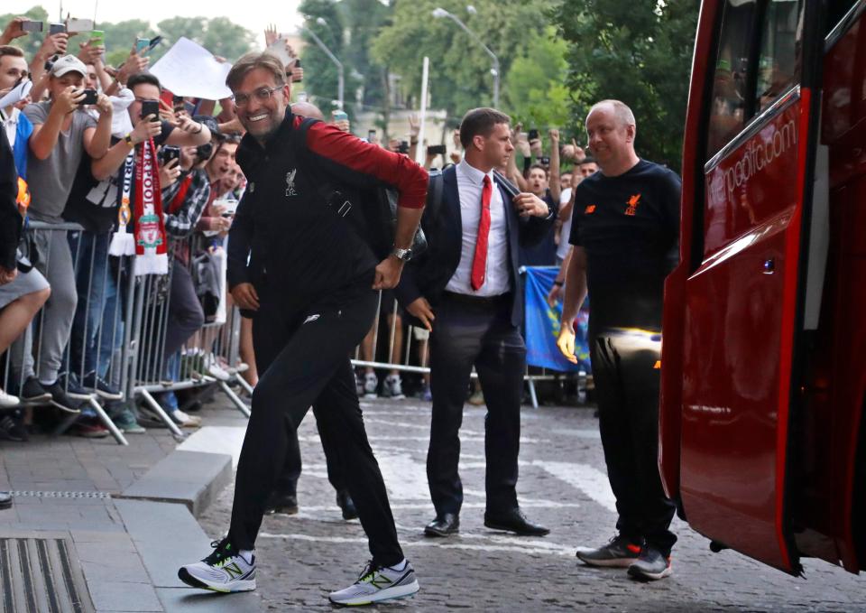  The boss looked in good spirits after being greeted by fans at the team hotel