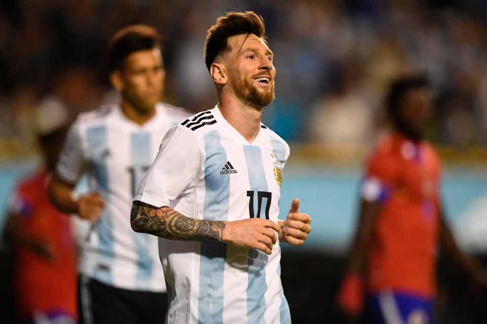  Lionel Messi struck a hat-trick as Argentina hammered Haiti